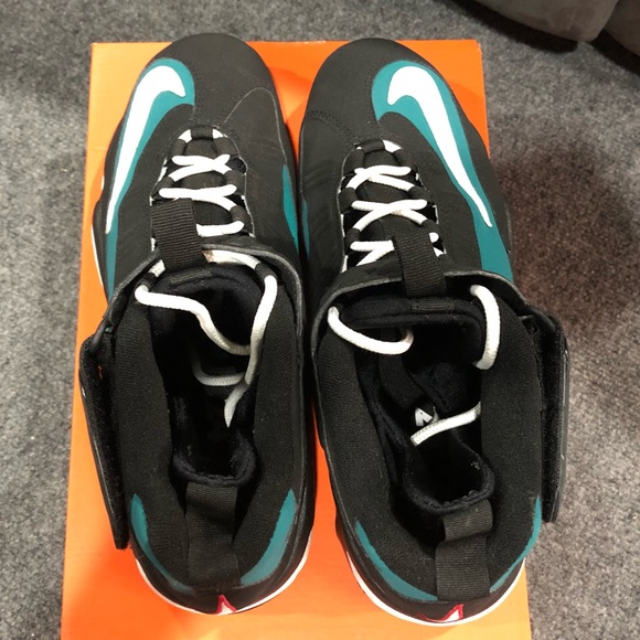 Nike Air Griffey Max 1 Freshwater Training Shoes - Picture 6 of 9